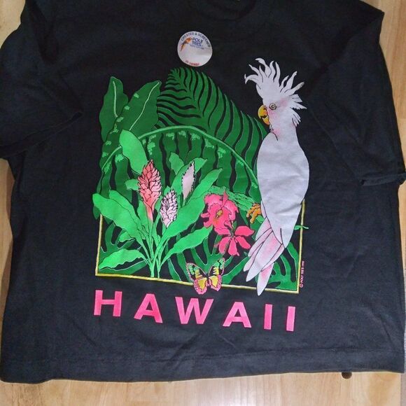 Deadstock Vintage Hawaii Bird Nightscape Illustration T-Shirt - Picture 2 of 7